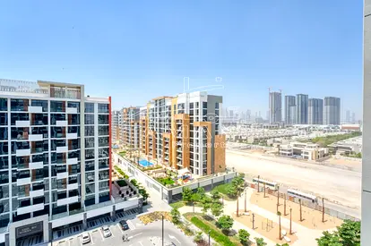 Ready to move in High floor Well maintained