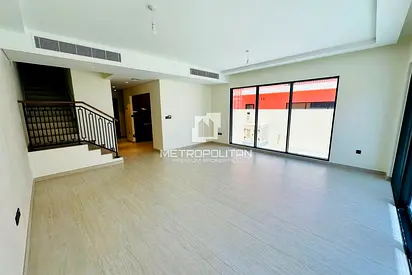 Vacant Now | Maids Room | Family Community