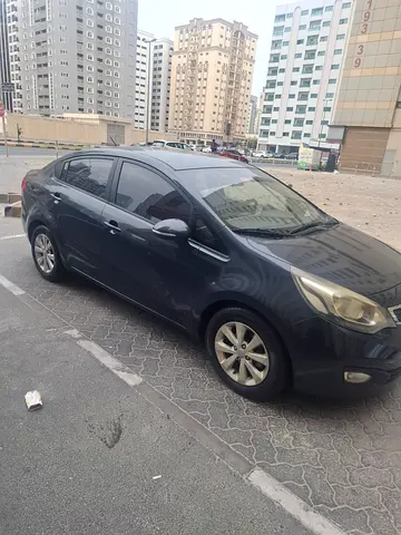2015 KIA RIO 照片 3