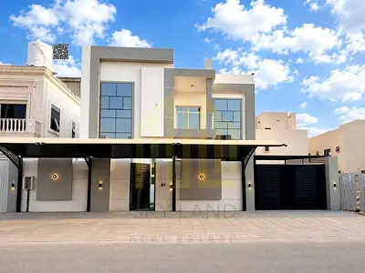 Luxury villa in a prime location, freehold ownership, including registration fees, water and electricity.