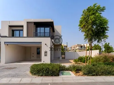 Exquisite Townhouse | 4 BR + Maid | Open View