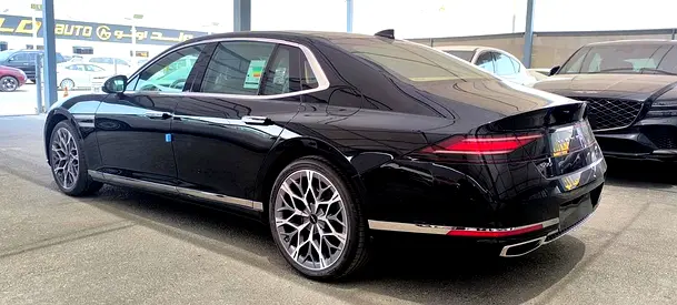 2026 Genesis G90 — фото 3