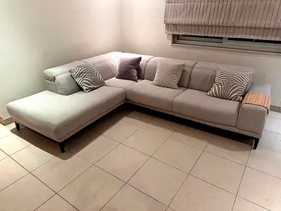 Premium quality L Shape sofa beige Natuzzi Italian