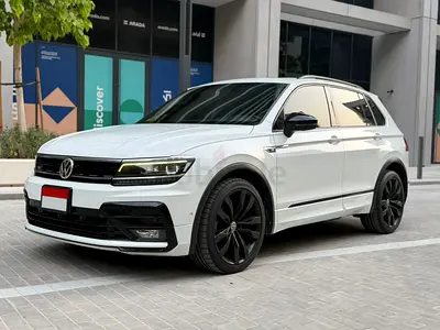 Volkswagen Tiguan R-Line Black Edition 2020 | GCC Specs | Pristine Condition