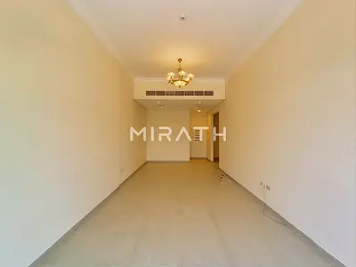 Spacious 2BR | Courtyard Balcony | Al Safa 1