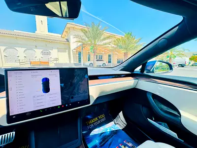2022 Tesla MODEL S 照片 10