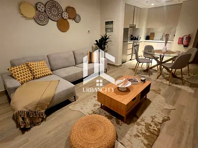 Vacant | High End | Fully Furnished 1BHK