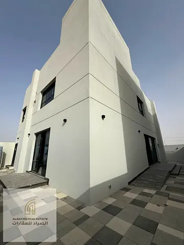 Elegant Villa with Glass Ceiling & Unique Design