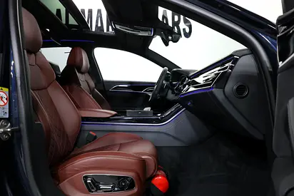 2022 AUDI A8 — миниатюра 14