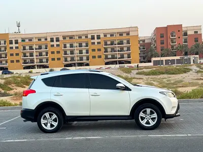 2013 Toyota RAV 4 — фото 6