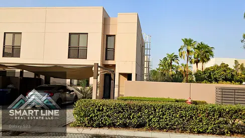 Massive 4-BHK Corner Villa || HUGE GARDEN || Ready to move in Prime Location.