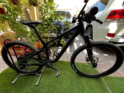 Full-suspension Italian mountain bike from Java - well maintained, ready to ride