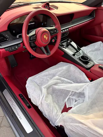 2026 Porsche 911 — миниатюра 13