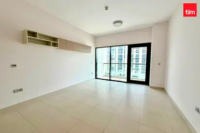 Spacious Studio | Near Metro | Balcony | Vacant