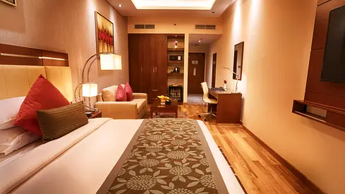 🏨 عرض صيفي لا يُفوّت! عمولة صفرية على الإقامات الشهرية في فندق "روز بارك" (4 نجوم) – على بُعد خطوات فقط من محطة مترو "إنشورنس ماركت" (Insurance Marke