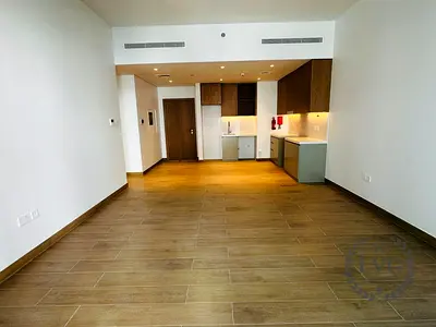 Vacant 1BR | Partial Sea View | Unfurnished | Le Ciel B3