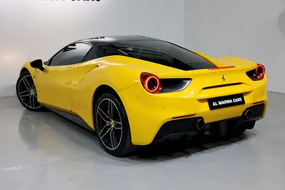 صورة 3 لـ 2016 Ferrari 488 GTB