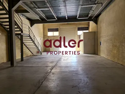 WELL-LOCATED 3,020 SQ. FT WAREHOUSE | SPACIOUS & VERSATILE COMMERCIAL PROPERTY | IDEAL FOR BUSINESS OPERATIONS, STORAGE, DISTRIBUTION & LOGISTICS