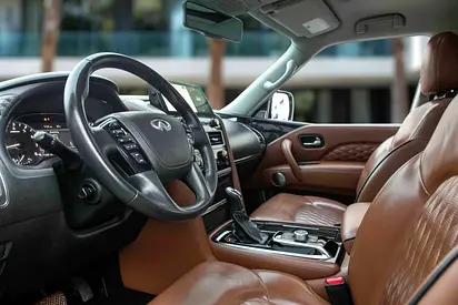 2023 Infiniti QX80 照片 9