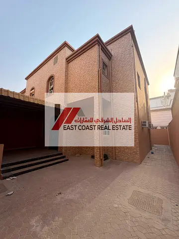 Villa for rent in Fujairah Alfaseel