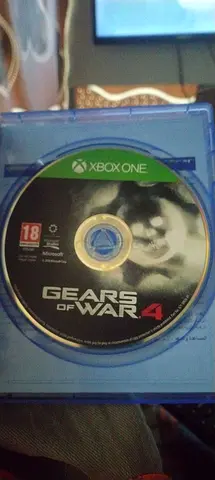 Gears of War 4 - Xbox One game disc (good condition)