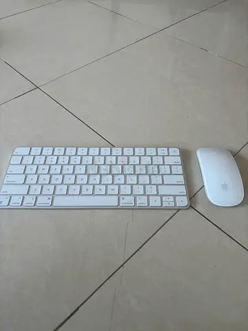 Official Apple Wireless Accessories Combo – Magic Keyboard Gen 2 & Magic Mouse 2