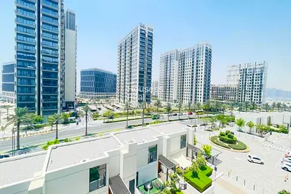 Contemporary Living | Boulevard View| Mid Floor