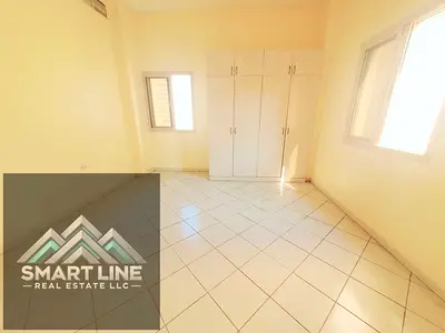 Hot property//2BHK apartment with Big wardrob //Balcony//Big Close Hall Just 38k//Family Building
