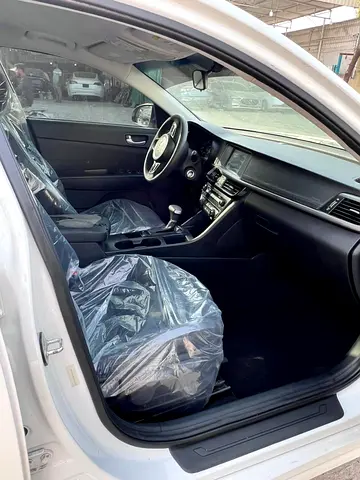 صورة 6 لـ 2018 KIA OPTIMA