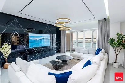 RARE Unit | Stunning Upgrades | Fully Furnished
