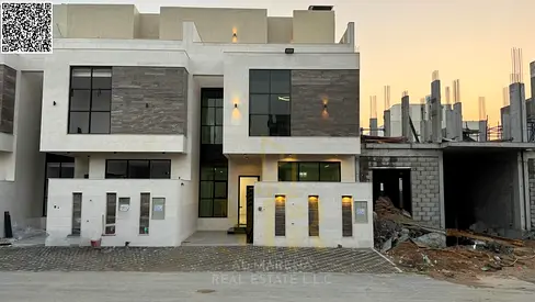 فيلا في موقع استثماري على الشارع الرئيسي بالقرب من الخدمات | سعر يشمل رسوم التسجيل + تميول بنكي