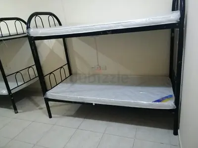 Bed Space for executive people -Good Location near Metro Decent person