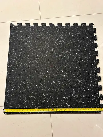 Interlocking Rubber Gym Floor Tile - Black with White Flecks (60x60cm)