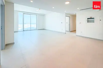 MAID ROOM | AVAILABLE NOW | HIGH FLOOR | PALM VIEW