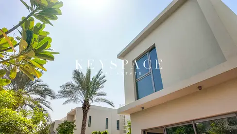 Contemporary Family Villa | Exceptional Community Living | Resale