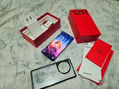 Oneplus 12R (with original bill & accessories)
