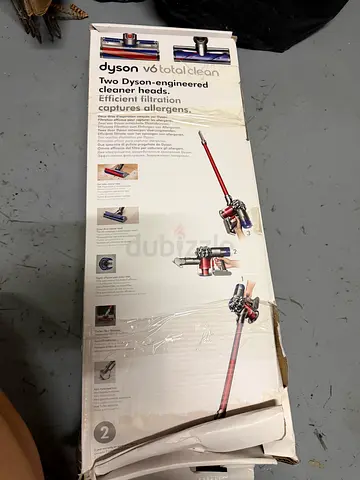 Dyson V6