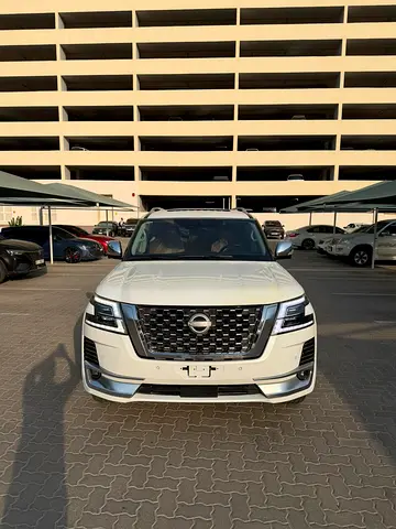 Nissan Patrol 2021 LE Platinum | GCC Specs | Pristine Condition
