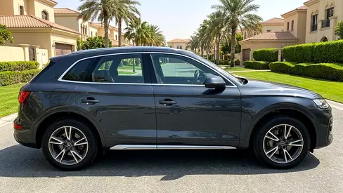 صورة مصغرة 5 لـ 2023 AUDI Q5
