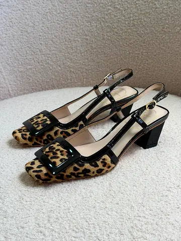 Roger vivier Belle slingback pumps