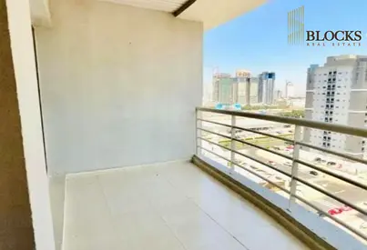 HUGE LAYOUT 2BHK | WELL-MAINTANED | SPORTS CITY