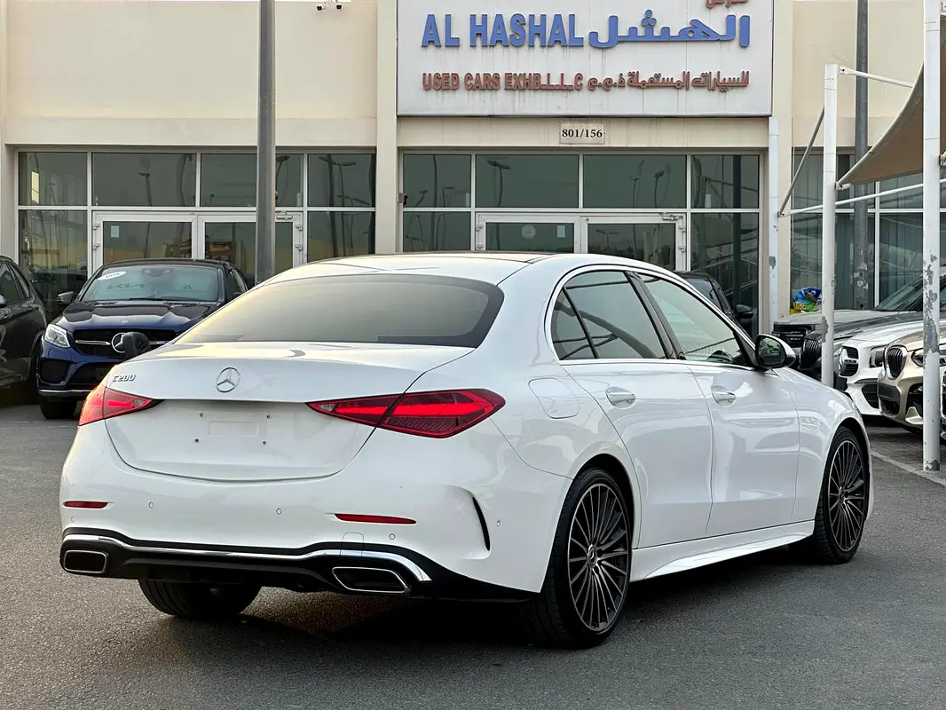 Mercedes-Benz C-Class 2023