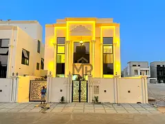 Classic villa with palace design, including registration and ownership fees, ready to move in, freeh