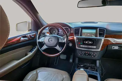 صورة 10 لـ 2013 Mercedes-BENZ M-CLASS