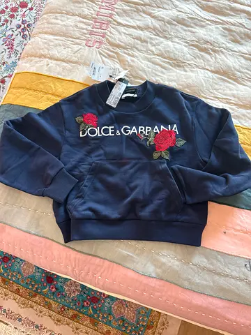 Kids clothing