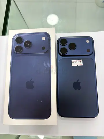 i phone 17 pro max 1TB blue colour TDRA withbox battary 100% Apple warranty available