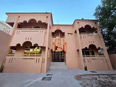 Near beach brand new luxury 5 bedroom villa open view 4 balcony wardrobes hall Majlis 2 kitchen 130k