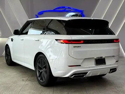 2024 LAND Rover RANGE ROVER SPORT thumbnail 4