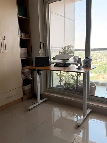 SKY-TOUCH Standing Desk Height Adjustable Electric Table (malfunction on controller)