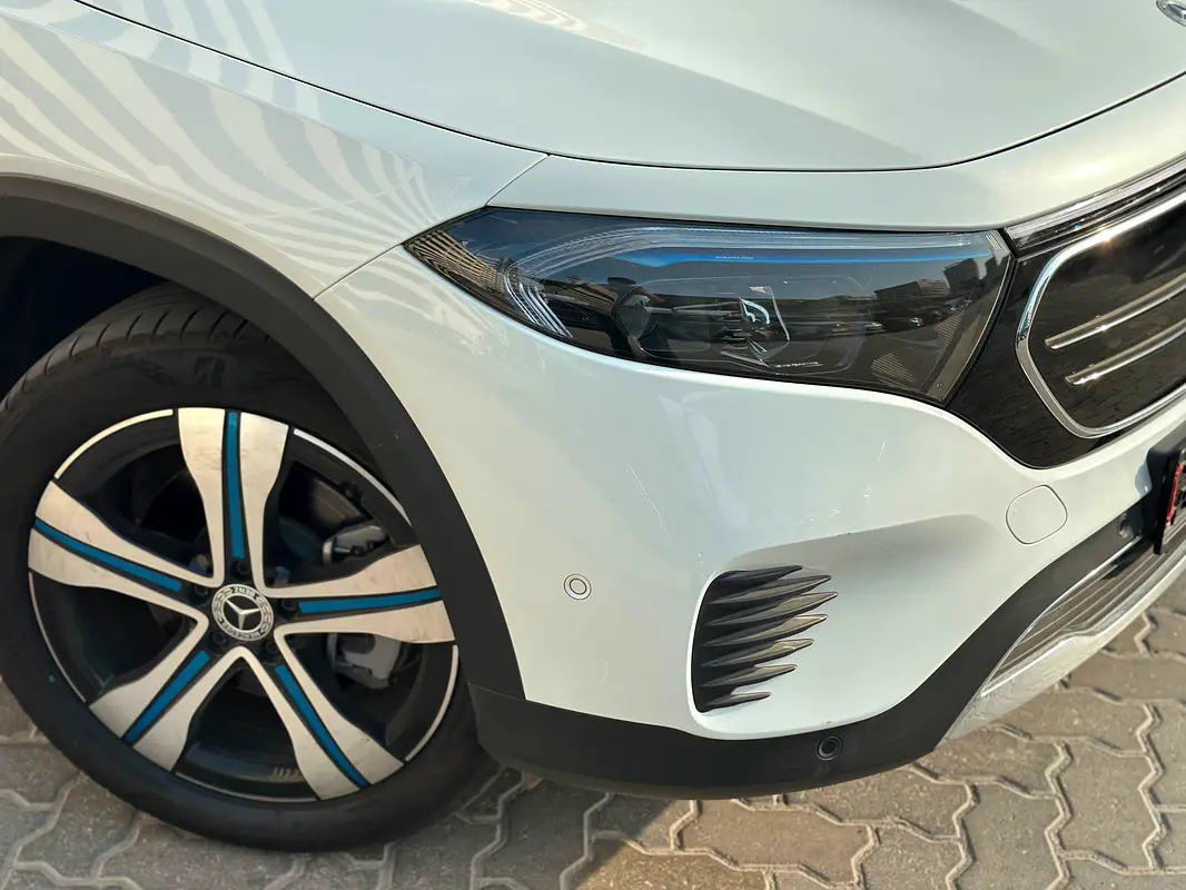 Mercedes-Benz EQB 2024